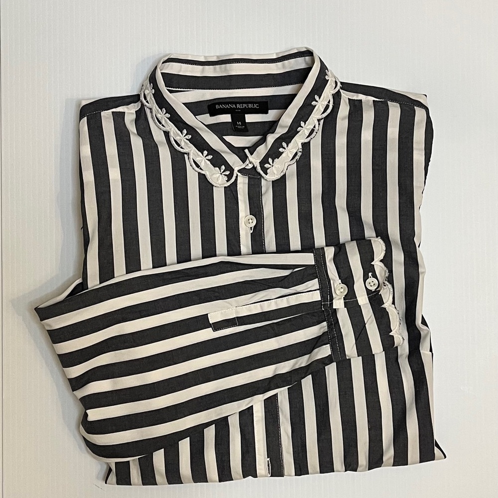 Banana Republic Embroidered Striped Shirt 14